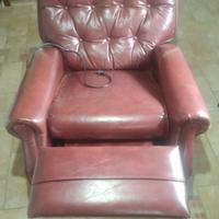 Poltrona a vibrostimolazione muscolare