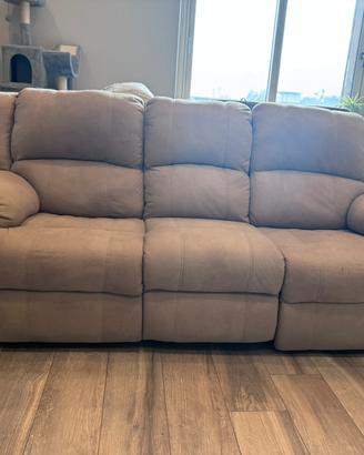 Divano Barbados 3 posti con due recliner elettrici