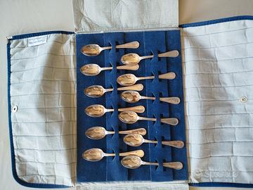 12 cucchiaini in argento 