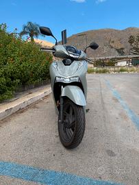 Honda SH 150 MY 2024 accessoriato