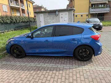 Ford Focus St Line 1.0 Ecoboost 125cv