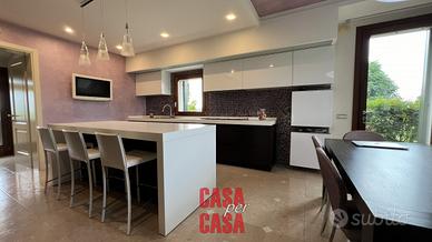 Splendida Villa singola a Solesino