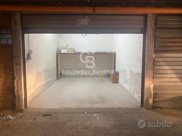 Box o garage - Giardini-Naxos