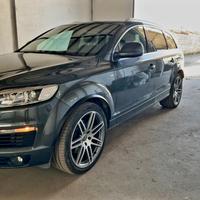 Audi Q7 3.0 V6 TDI Tetto, Bang&Olufsen, Gancio tra