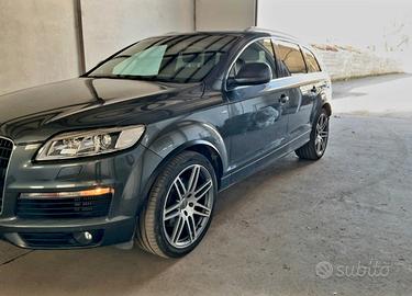Audi Q7 3.0 V6 TDI Tetto, Bang&Olufsen, Gancio tra