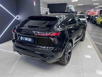Audi Q3 2.0 tdi S line edition 150cv s-tronic