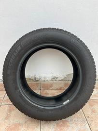 4 gomme Mchelin Crossclimate 185/65 R15 92T usate