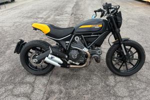 DUCATI SCRAMBLER 800 Full Throttle 3000km Nuova