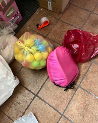 Tenda con palline bimba