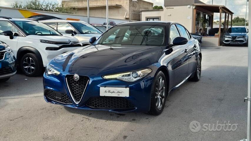 ALFA ROMEO Giulia (2016)