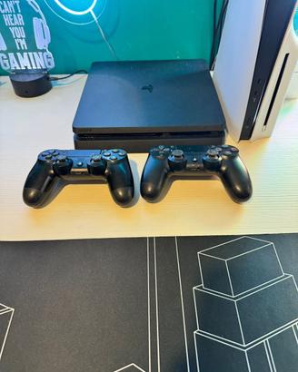 Play Station 4 Slim 1 Terabyte