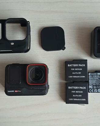 Insta 360 Ace Pro + 3 batterie