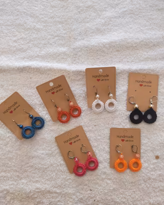 orecchini fatti a mano in puro cotone 