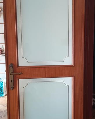  porte interne in legno con vetro satinato
