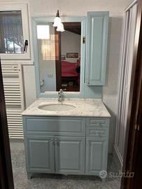 Mobile bagno con specchio