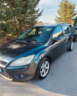 Ford Focus Station Wagon 1.6 tdci Titanium 110cv23