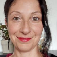 Domestica con esperienza, pulizie, assistente