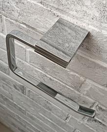 porta asciugamano e porta carta igienica 