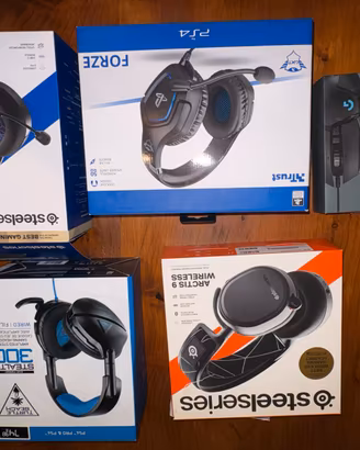 Componenti Gaming, mouse, tastiera, cuffie..etc