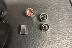 Cuffia cambio tappi valvole