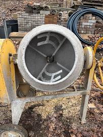 Betoniera per uso fai da te