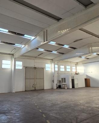 Capannone open space di 580 mq