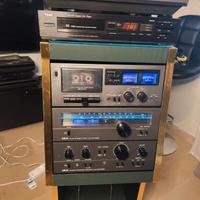 Stereo AKAI