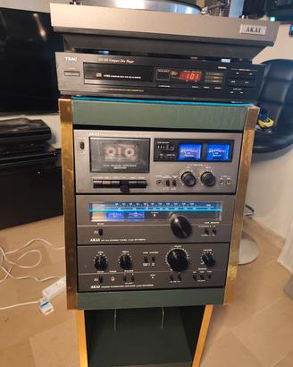 Stereo AKAI