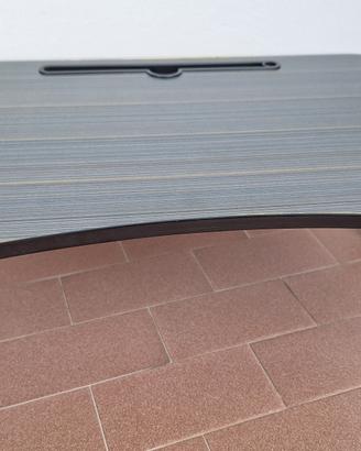 Tavolino porta pc con gambe pieghevoli
