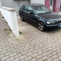 ricambi bmw 330 d  del 2004