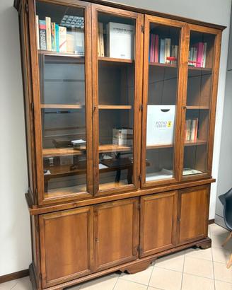 Armadio credenza a 4 ante con vetri