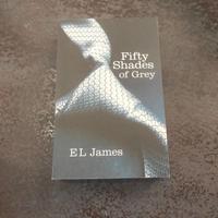 Fifty shades of grey di EL James