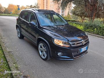 Volkswagen Tiguan 2.0 TDI 177 CV 4MOTION DSG R-Lin