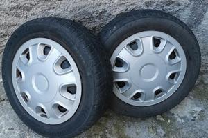 cerchioni in ferro con pneumatici 