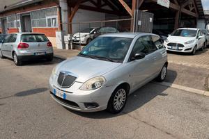 Lancia Ypsilon 1.3 MJT 75 CV Platinum
