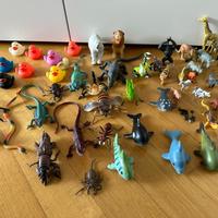 Animali in plastica
