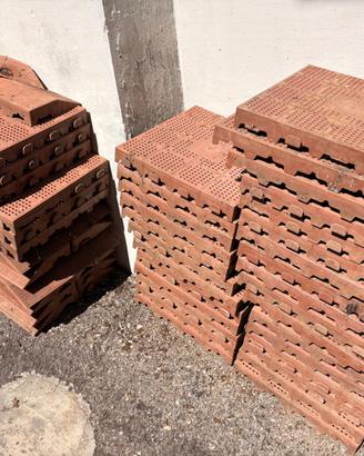 Piastrelle (mattonelle) in plastica dura esterno