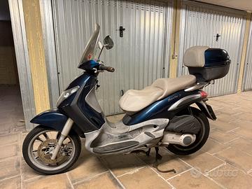 Piaggio Beverly 250 ie