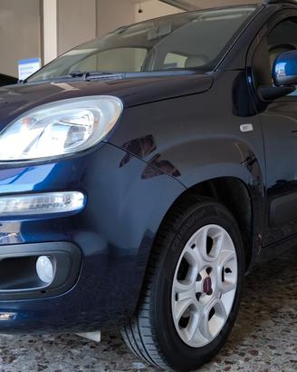 Fiat Panda 0.9 TwinAir Turbo Natural Power Lounge