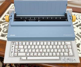Macchina da Scrivere Olivetti personal  55