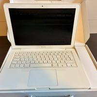 MacBook 13 pollici + Mouse wireless + Cavi