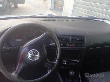 VOLKSWAGEN GOLF 4ï¿½ SERIE GOLF 1.9 TDI/110