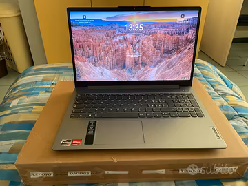 Lenovo Ideapad slim 3 16GB Ram 512GB SSD