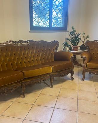 Salotto classico in legno massello e velluto – 4 p
