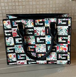 Borsa donna con tracolla