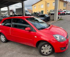 Ford Fiesta 1.4 TDCI neopatentati garantita