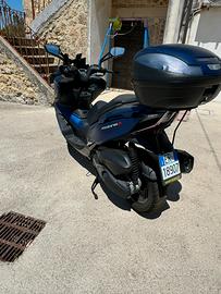 Scooter kymco