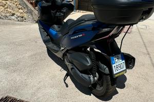 Scooter kymco