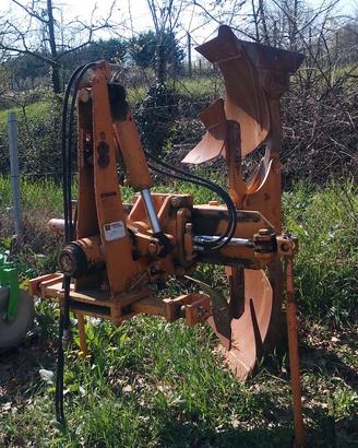 Aratro monovomere MORO