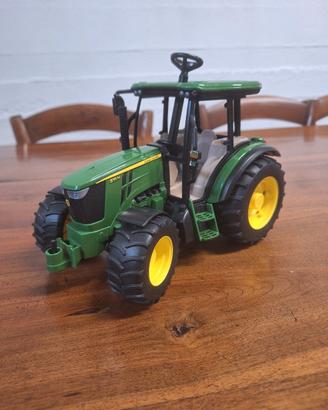 trattore giocattolo john deere